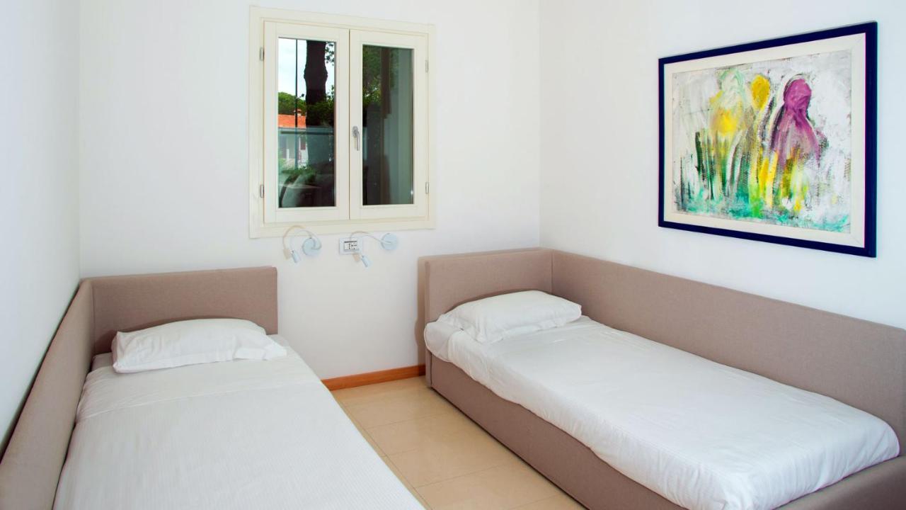 Marina Uno View Apartment Lignano Sabbiadoro Exterior foto